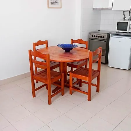 Edificio Sequeira: 1d Apartamento T1 Ferias 아파트 *