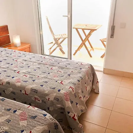 아파트 Edificio Sequeira: 1d Apartamento T1 Ferias